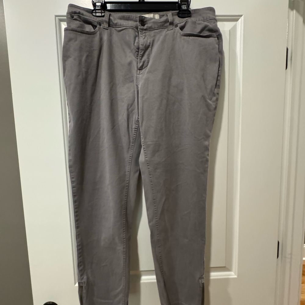 Talbots Men's Light Gray Chinos